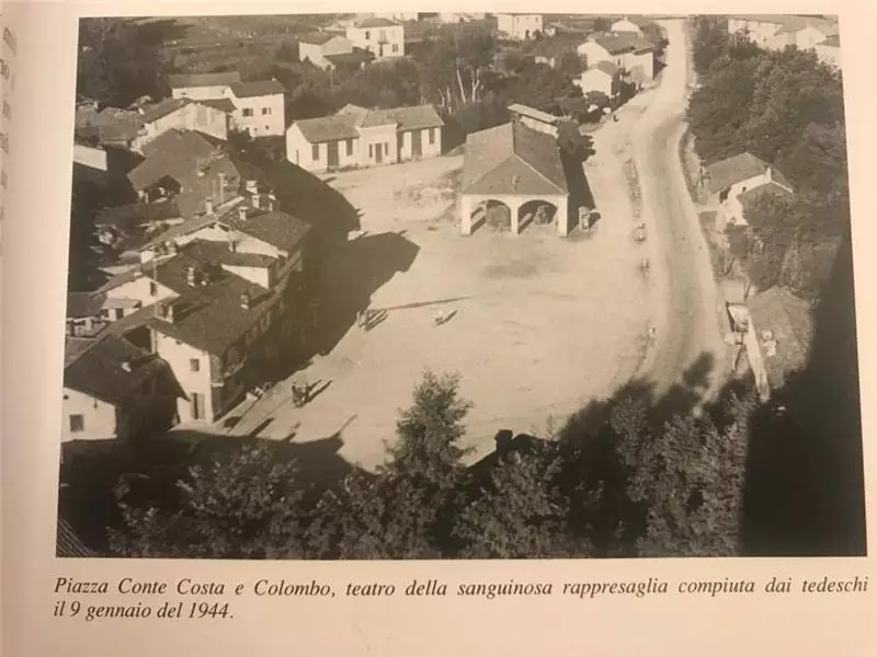 piazza Conte Costa LUGLIO 1944